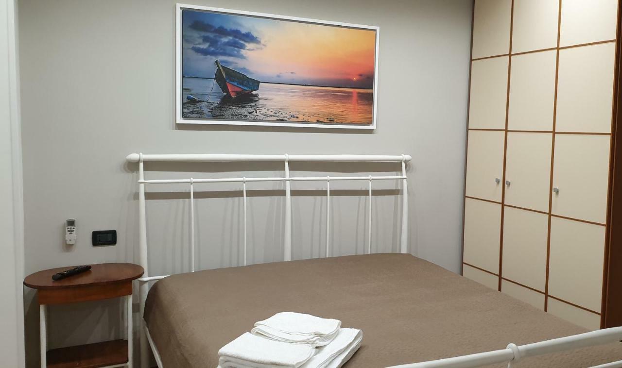 Casa Vacanze L'Isola Del Relax 伊索拉戴里费米尼 外观 照片