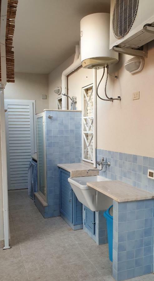 Casa Vacanze L'Isola Del Relax 伊索拉戴里费米尼 外观 照片